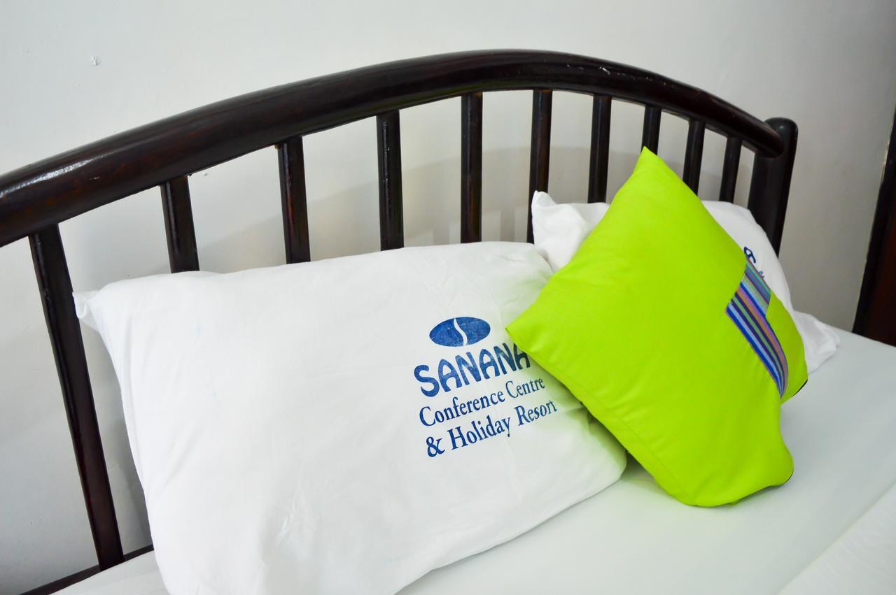 Sanana Conference Center And Holiday Resort Mombasa Eksteriør bilde