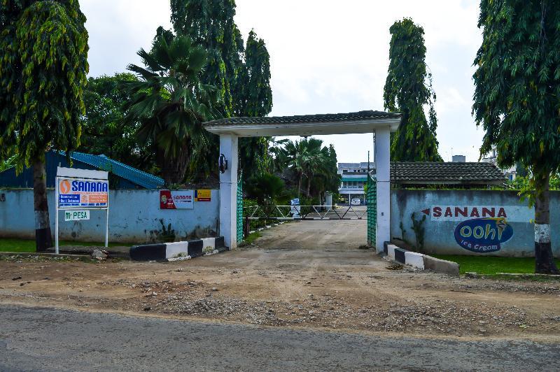 Sanana Conference Center And Holiday Resort Mombasa Eksteriør bilde